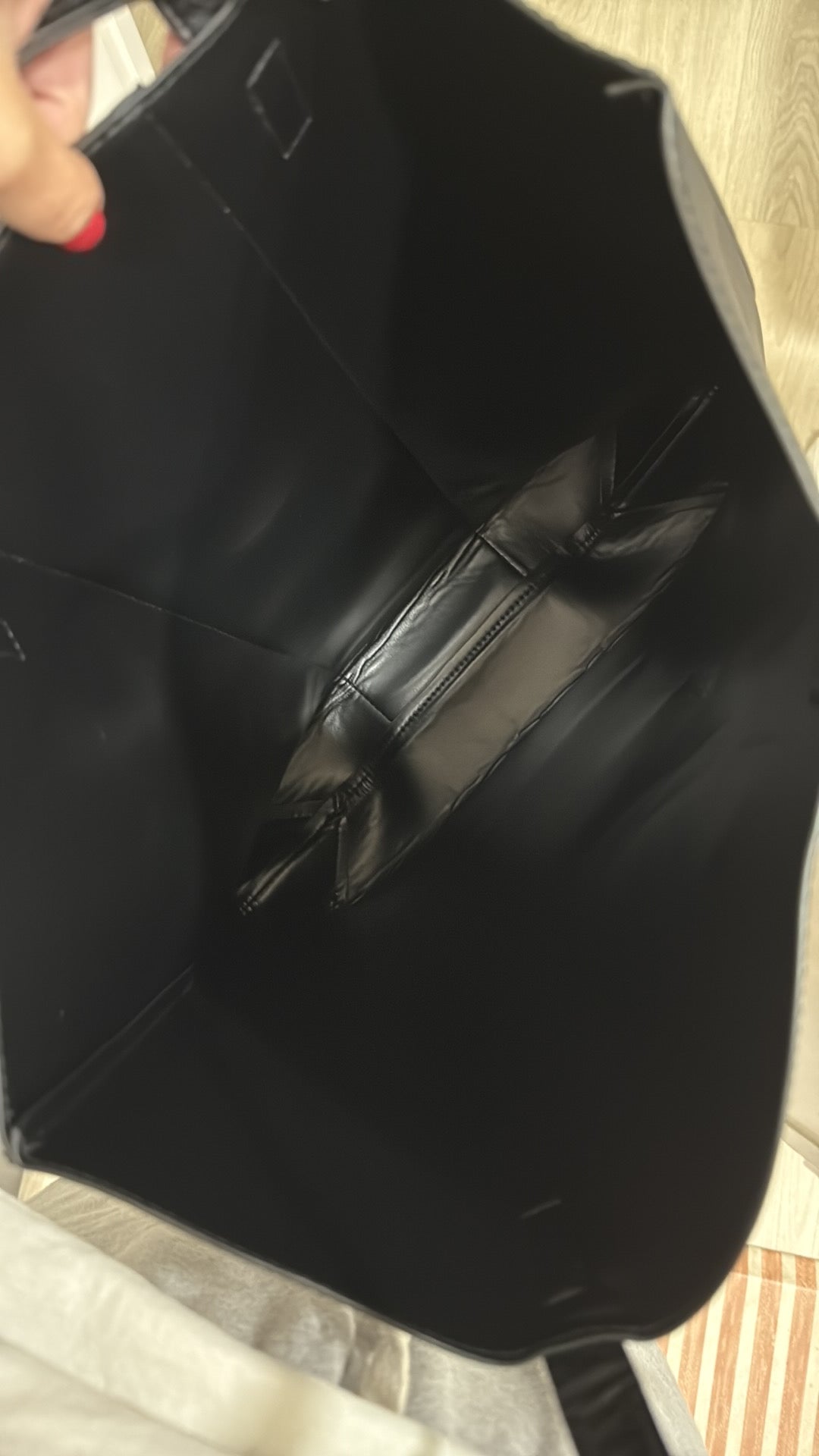 MCM, black and cognac tote, Authentic GWP