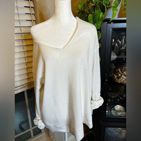 White Waffle Knit Long Sleeve Top Sz M