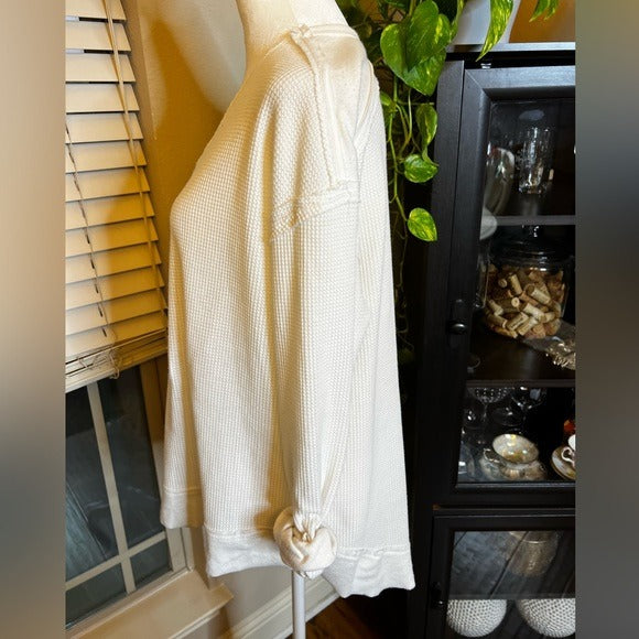White Waffle Knit Long Sleeve Top Sz M