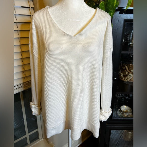 White Waffle Knit Long Sleeve Top Sz M