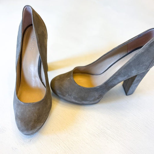 Michael Kors Taupe suede 4 inch pumps
